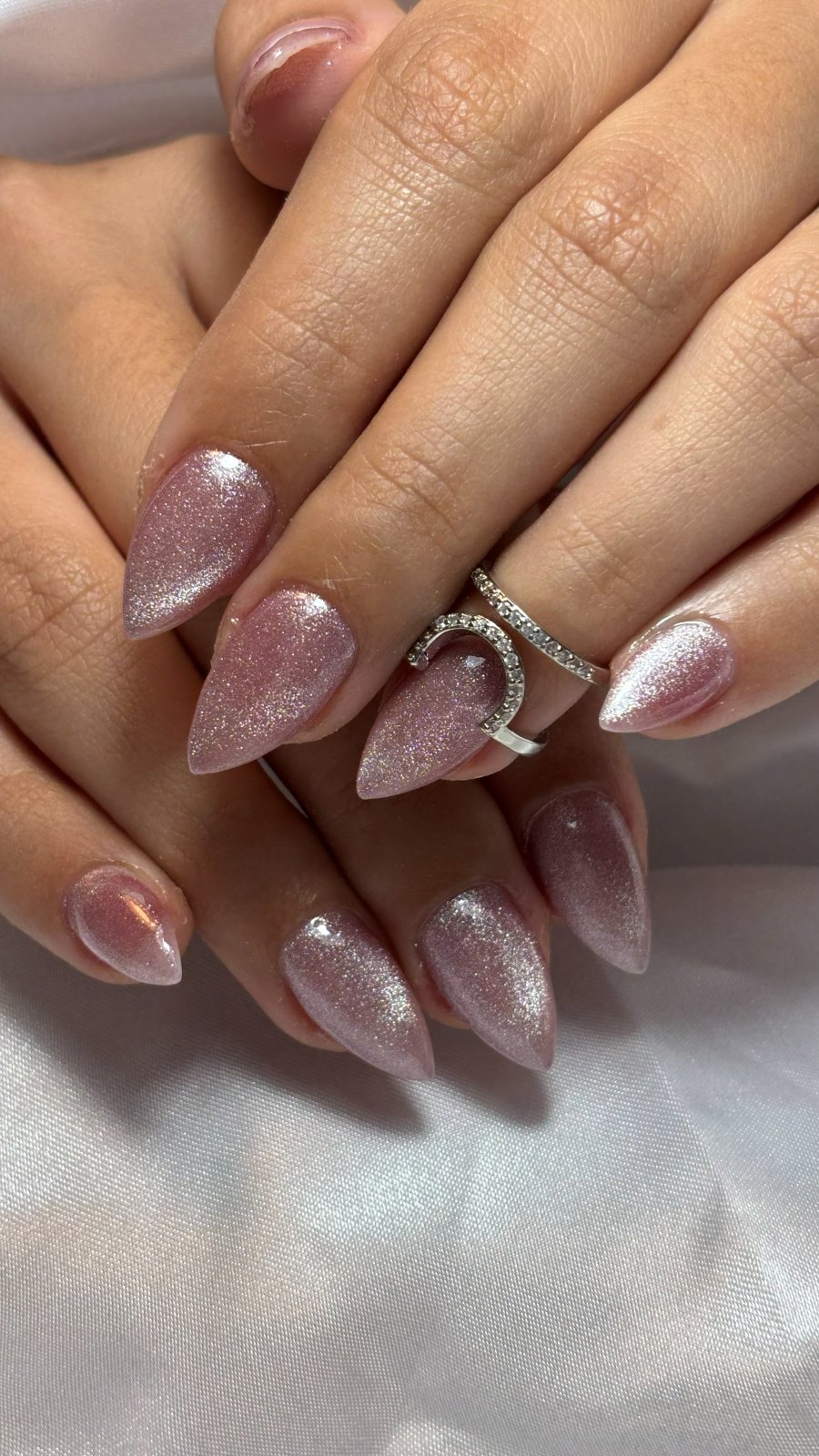 Trabalho de unhas e pestanas Cristiana Ferreira Studio