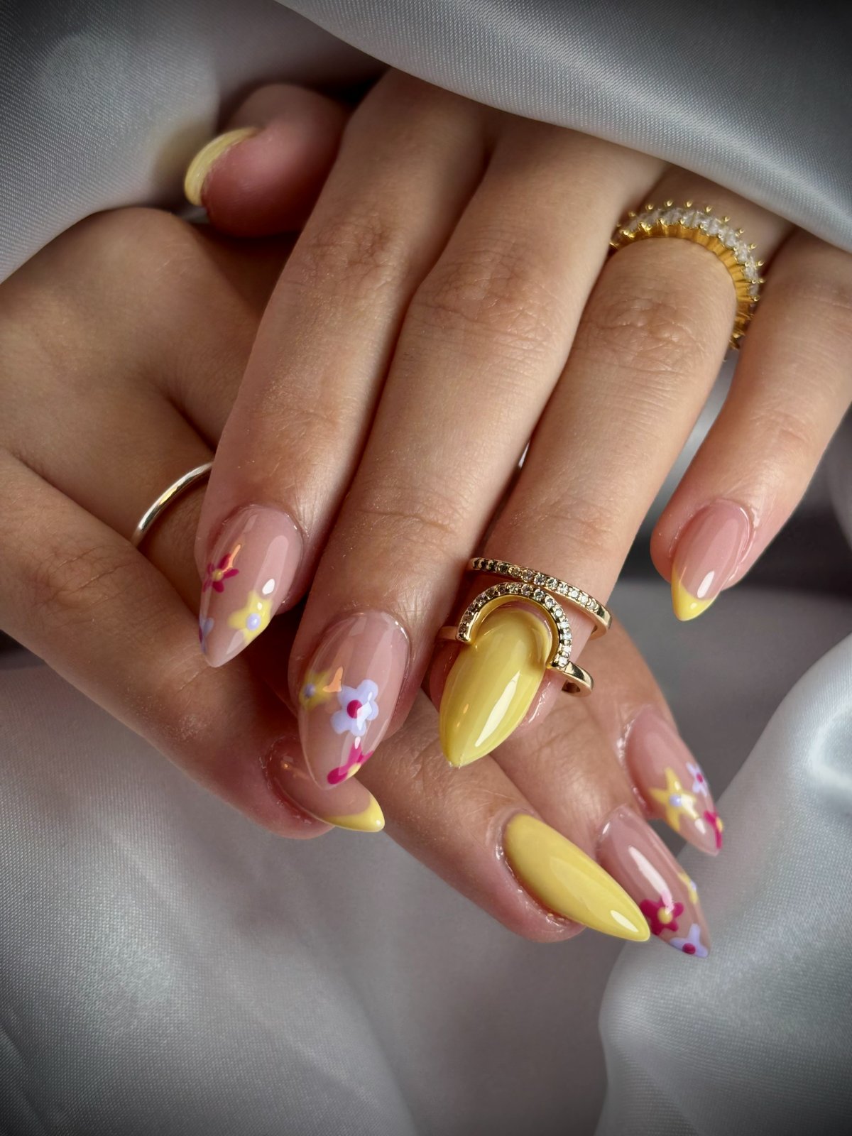 Trabalho de unhas e pestanas Cristiana Ferreira Studio